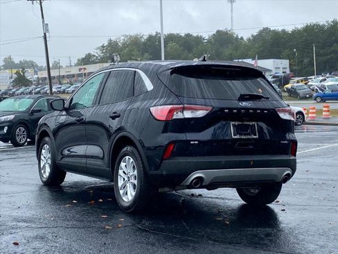 Certified 2021 Ford Escape SE w/ Convenience Package image 3