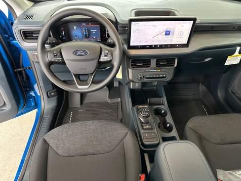 New 2025 Ford Maverick XL image 27