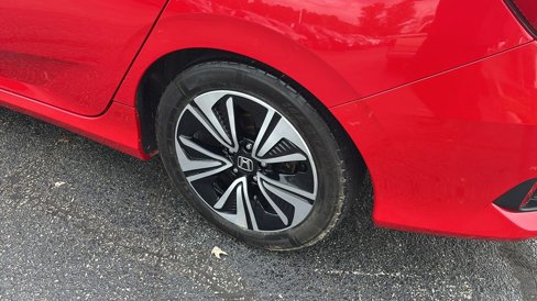 Used 2017 Honda Civic EX-L image 9