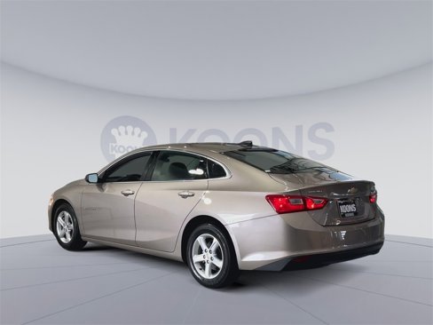 Used 2023 Chevrolet Malibu LS image 8