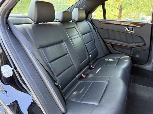 Used 2012 Mercedes-Benz E 350 4MATIC Sedan image 45