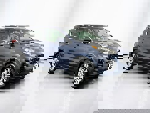Used 2017 Kia Sportage LX w/ LX Popular Package image 2