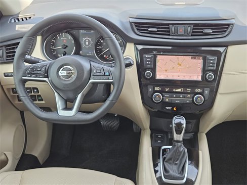 Used 2020 Nissan Rogue SL w/ Premium Package image 26