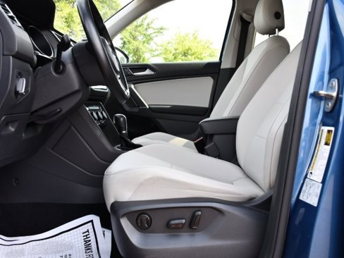 Used 2018 Volkswagen Tiguan SEL image 14