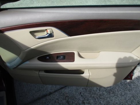 Used 2009 Toyota Avalon XLS image 29