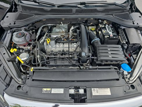 Used 2021 Volkswagen Jetta SE w/ SE Cold Weather Package image 30