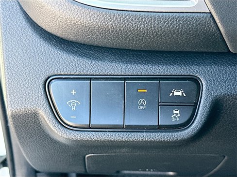 Used 2022 Kia Seltos SX w/ Sunroof Package image 10