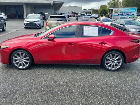 Used 2020 MAZDA MAZDA3 Sedan w/ Preferred Package image 13