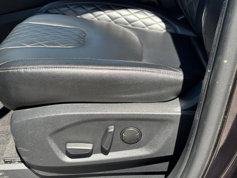 Used 2024 Ford Edge Titanium image 27