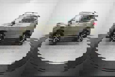 Used 2020 Subaru Forester Limited w/ Popular Package #3 image 26