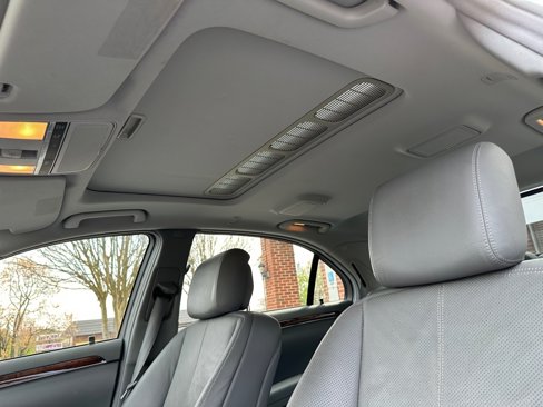 Used 2007 Mercedes-Benz S 550 image 23
