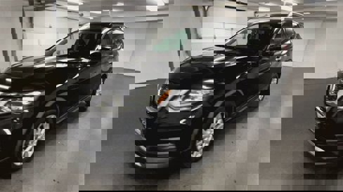 Used 2018 Nissan Rogue SV image 4