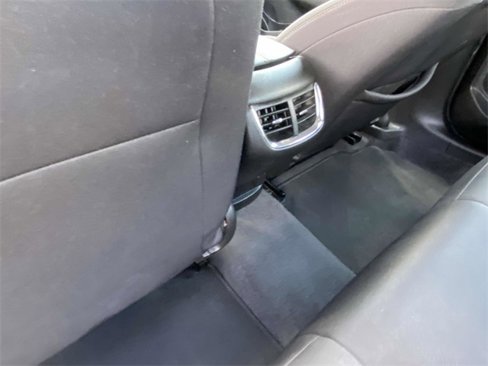 Used 2023 Chevrolet Malibu LT image 5