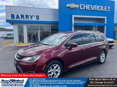 Used 2018 Chrysler Pacifica Touring-L w/ Tire & Wheel Group image 1