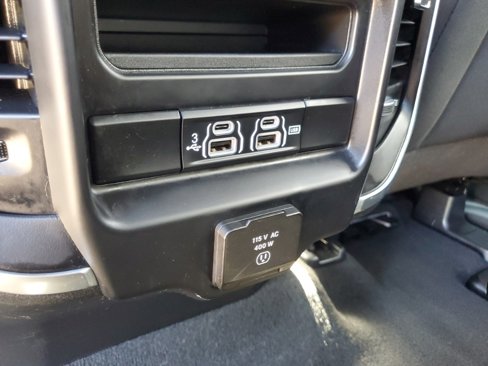 Used 2019 RAM 1500 Big Horn image 34
