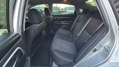 Used 2017 Nissan Altima 2.5 SV image 16