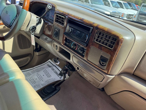 Used 2002 Ford F350 Lariat image 21