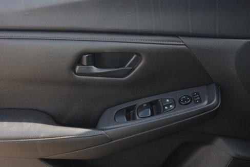 Used 2024 Nissan Sentra S image 23