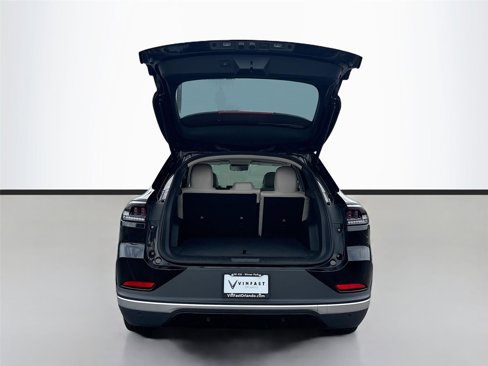 New 2025 VinFast VF 8 Plus image 24