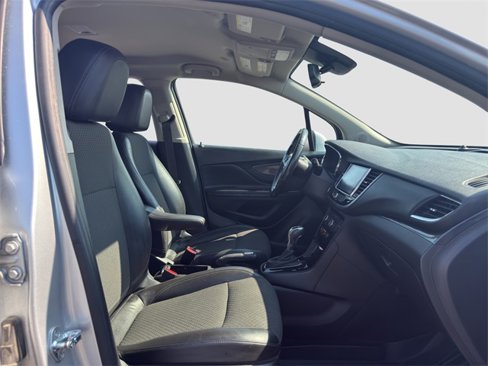 Used 2019 Buick Encore Preferred image 17