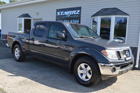 Used 2010 Nissan Frontier SE image 8