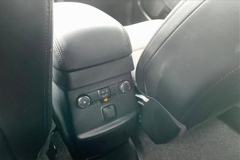 Used 2017 Ford Explorer XLT w/ Equipment Group 202A image 17