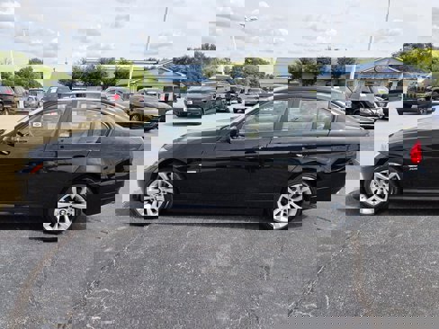 Used 2011 BMW 328i xDrive Sedan image 6