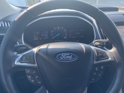 Used 2020 Ford Edge SEL w/ Convenience Package image 15