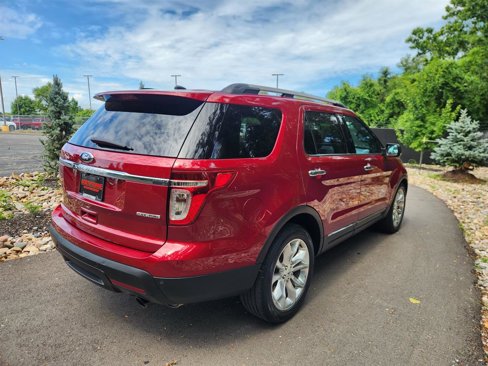 Used 2014 Ford Explorer XLT w/ Equipment Group 202A image 5