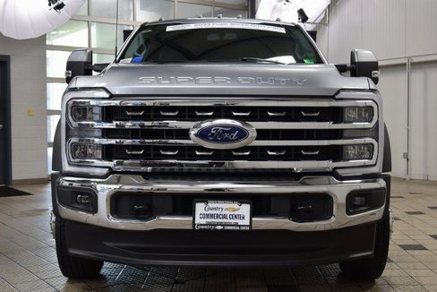 Used 2023 Ford F450 Lariat w/ Snow Plow Prep Package image 2