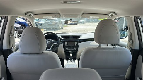 Used 2018 Nissan Rogue Sport SV image 31