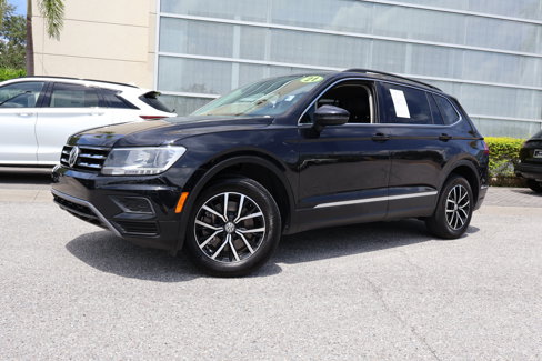 Used 2021 Volkswagen Tiguan SE image 1