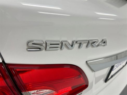 Used 2017 Nissan Sentra S image 25
