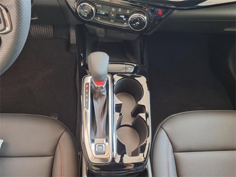New 2025 Chevrolet Trax RS w/ Sunroof Package image 16