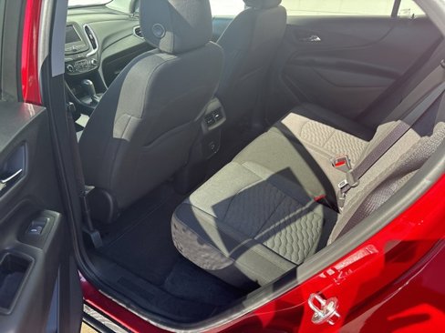 Certified 2020 Chevrolet Equinox LT w/ Driver Convenience Package image 12