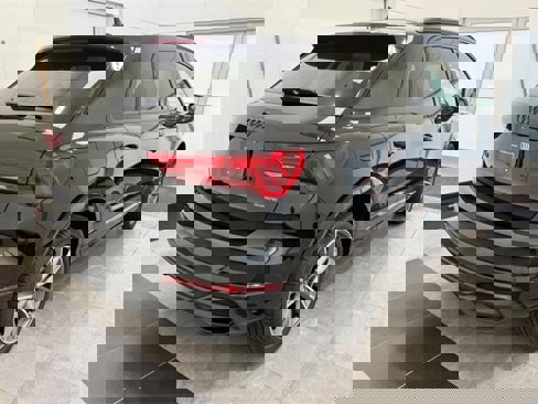 Certified 2024 Audi Q3 2.0T Premium Plus w/ Premium Plus Package image 2