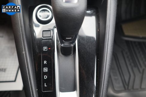 Used 2020 Nissan Kicks S image 12