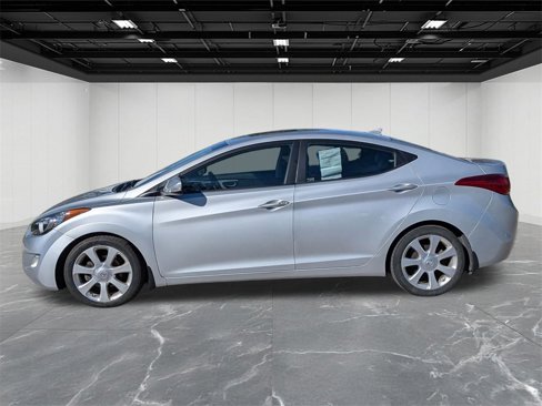 Used 2013 Hyundai Elantra Limited w/ Technology Pkg image 2