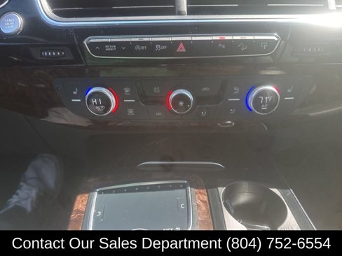 Used 2017 Audi Q7 3.0T Premium Plus w/ Premium Plus Package image 24
