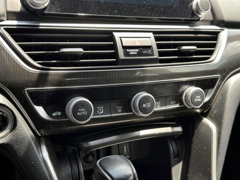 Used 2019 Honda Accord Sport image 24