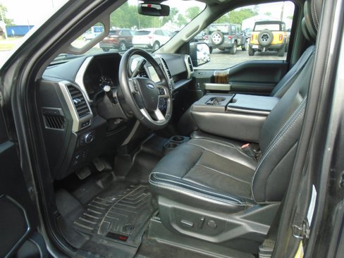 Used 2019 Ford F150 Lariat w/ Equipment Group 501A Mid image 12