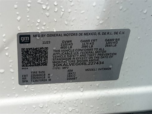 Used 2024 GMC Terrain SLT image 33