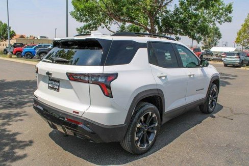 New 2025 Chevrolet Equinox RS w/ Safety and Technology Package image 7