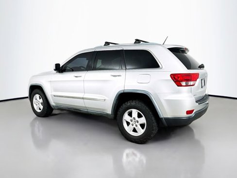 Used 2012 Jeep Grand Cherokee Laredo w/ Laredo E Group image 9