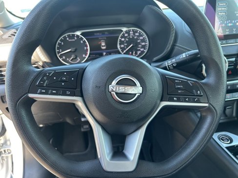 Used 2024 Nissan Sentra SV image 21