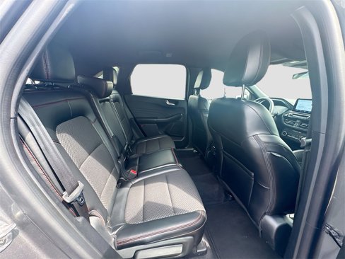Used 2024 Ford Escape ST-Line image 27