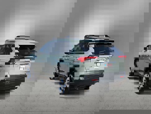 Used 2020 Toyota RAV4 XLE image 6
