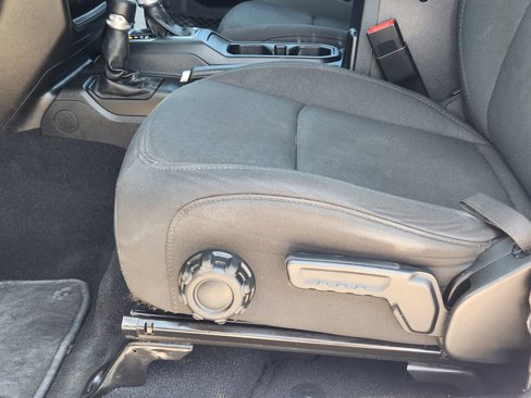 Used 2020 Jeep Wrangler Unlimited Sport S image 30