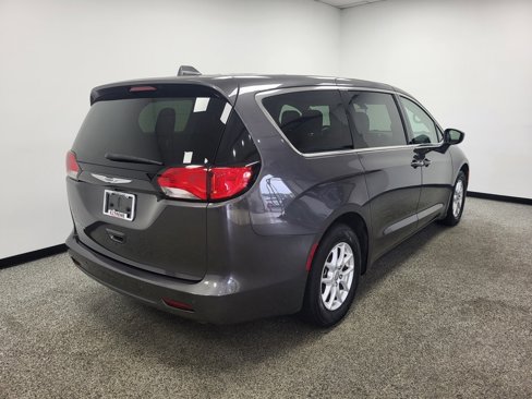 Used 2019 Chrysler Pacifica LX image 22