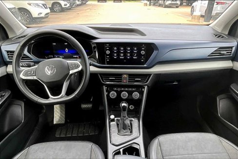 Used 2023 Volkswagen Taos SE image 13